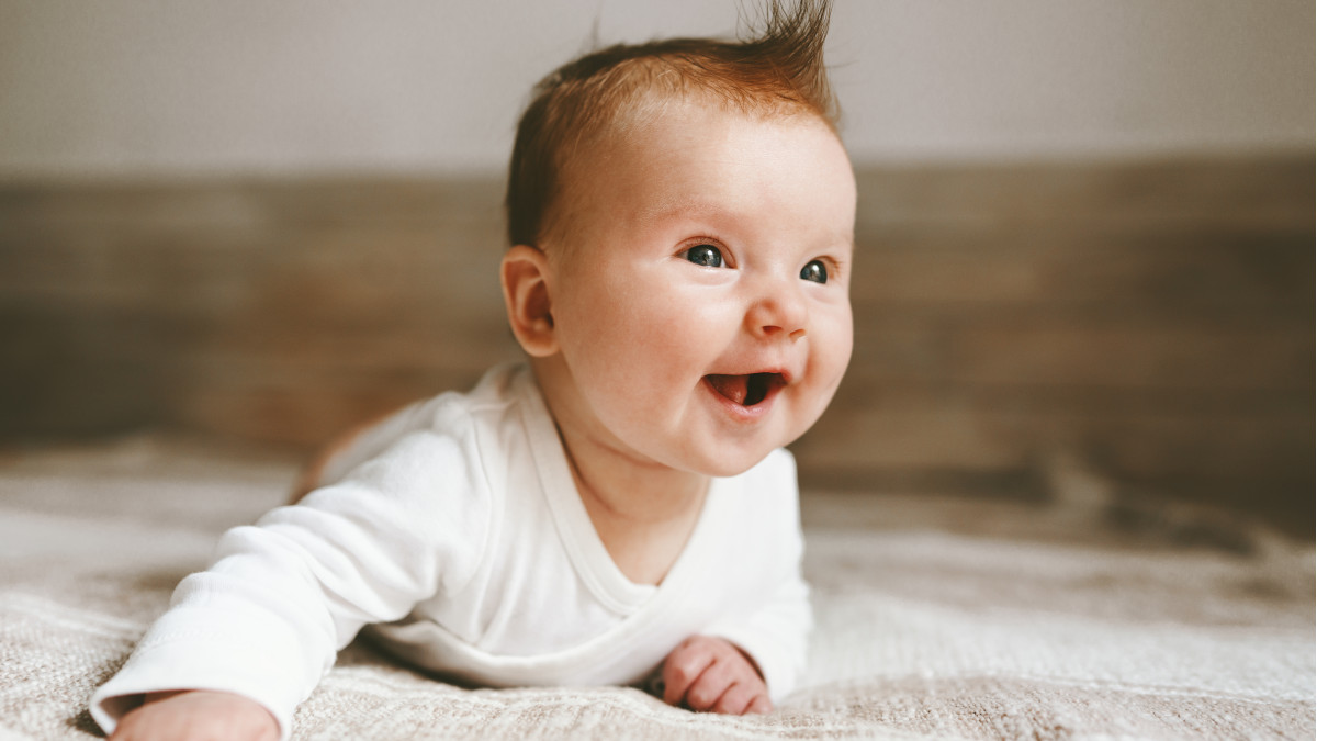 Bébé 3 mois : quels changements au bout de trois mois de vie ?