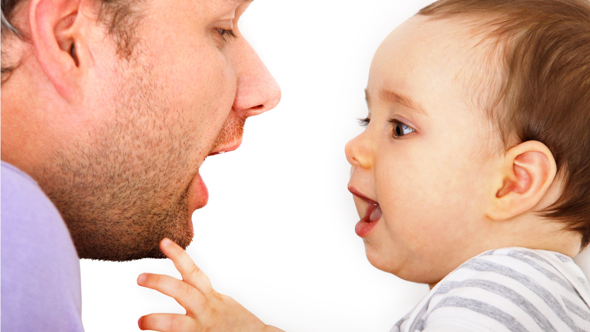 Comment apprendre à parler à son enfant